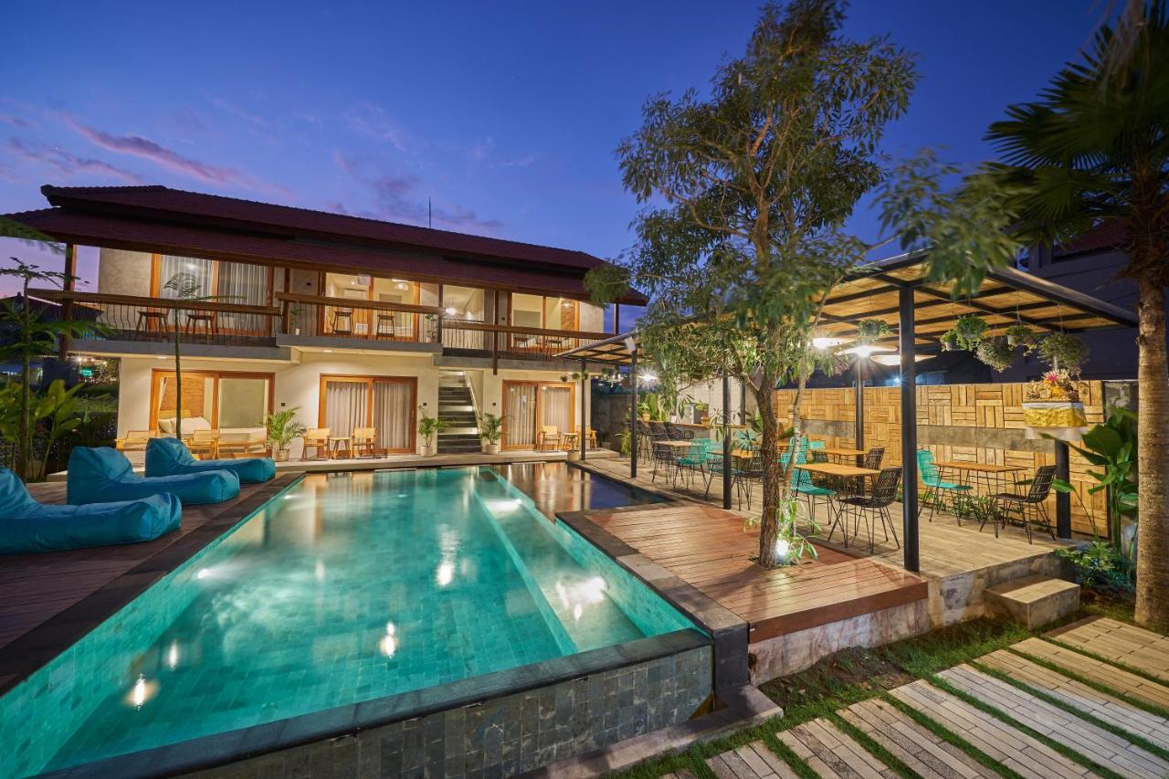 Kubu Tropis Hotell Ubud Exteriör bild